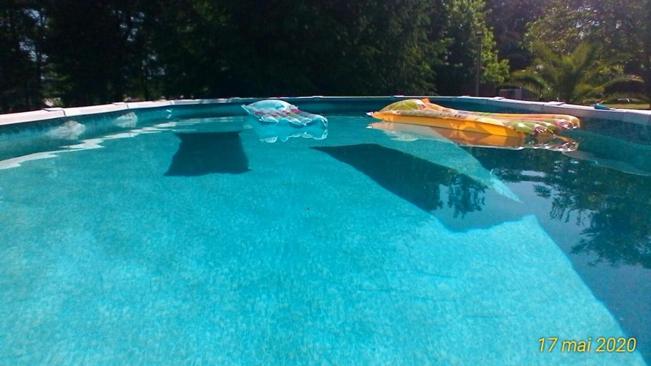 Le Clos Des Palombes Wifi Climatisation Saint-Pierre-du-Mont  Exterior photo