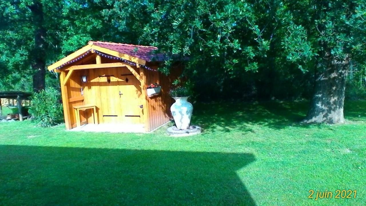 Le Clos Des Palombes Wifi Climatisation Saint-Pierre-du-Mont  Exterior photo